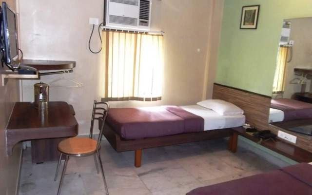 Hotel Lokesh