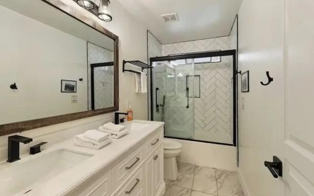 Chandler Hideaway - Relax & unwind