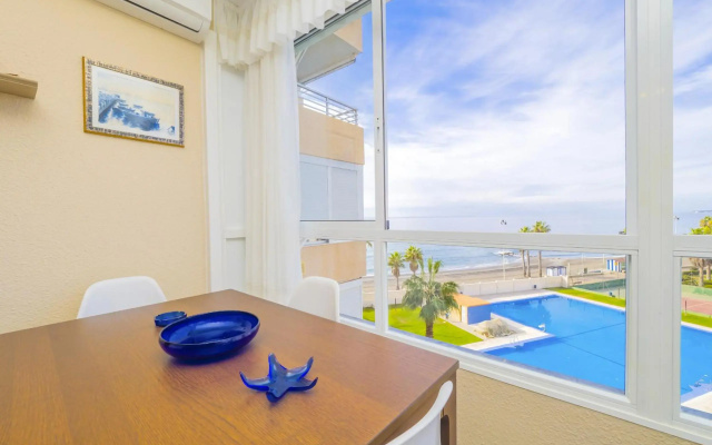 Cubo's Urban Beach Algarrobo