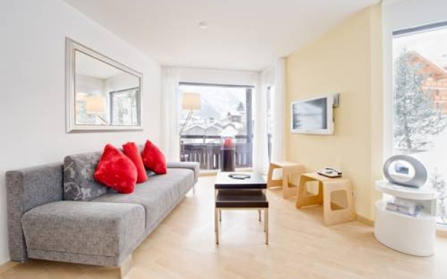 Haus Allegra (2nd Floor)