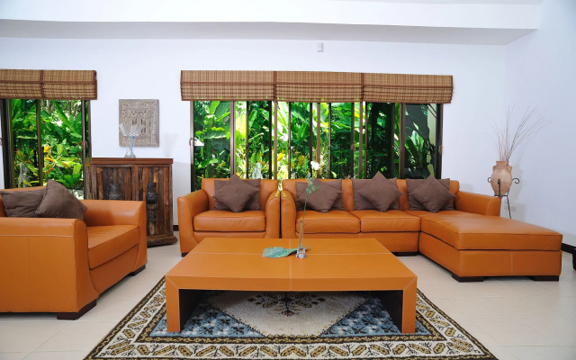 Baan Zoe Villa