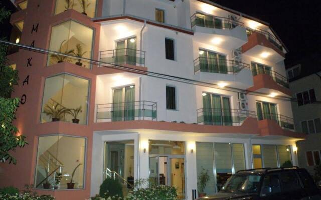 Отель Makao Family Hotel Болгария, Равда - отзывы, цены и фото номеров - забронировать отель Makao Family Hotel онлайн вид на фасад