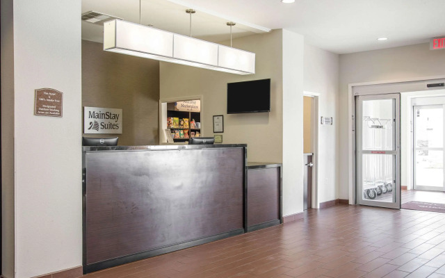 Sleep Inn & Suites Meridian - Bonita Lakes