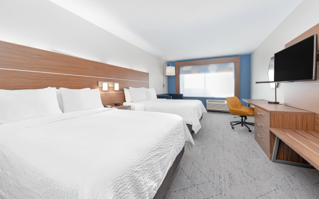 Holiday Inn Express & Suites Moore by IHG