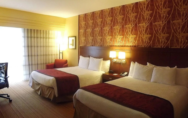 Courtyard by Marriott Warner Robins