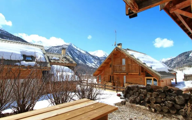 Le Barlèt23 pers Hameau des Chazals Nevache Hautes Alpes