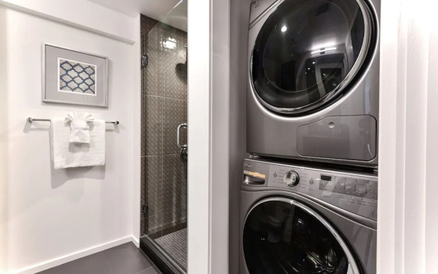 Global Luxury Suites in South End