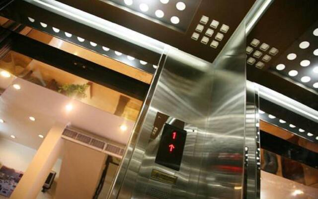 Отель Phoenix Palace Hotel Hanoi Вьетнам, Ханой - 1 отзыв об отеле, цены и фото номеров - забронировать отель Phoenix Palace Hotel Hanoi онлайн вид на фасад