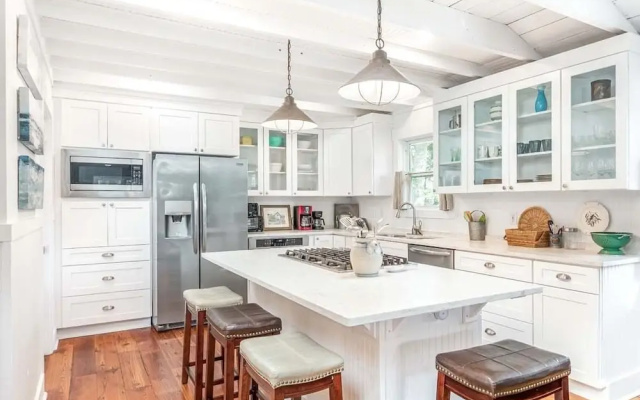 Wrens Nest by Tybee Vacation Rentals