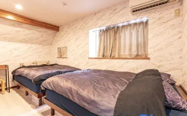 Studio House Grand Piano / near JR Shinjuku stn