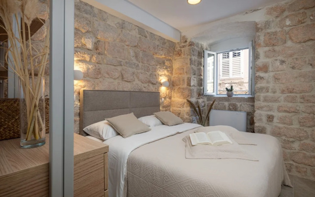 MIRABILIS - studio apartment - Old Town