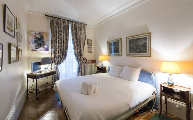 Отель Charming Bonaparte Франция, Париж - отзывы, цены и фото номеров - забронировать отель Charming Bonaparte онлайн комната для гостей