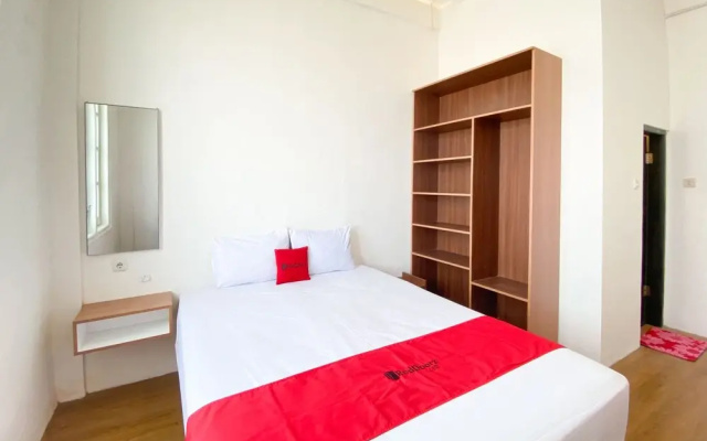 RedDoorz Near Sondokoro Agrotourism Karanganyar