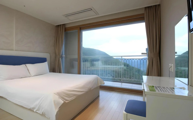 High Castle Resort