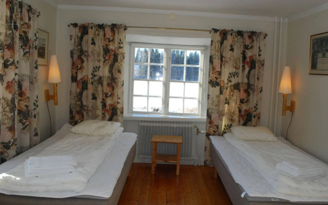 Öster Malma Vandrarhem - Hostel