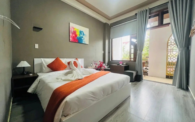 Royal Hotel & Spa Hoi An