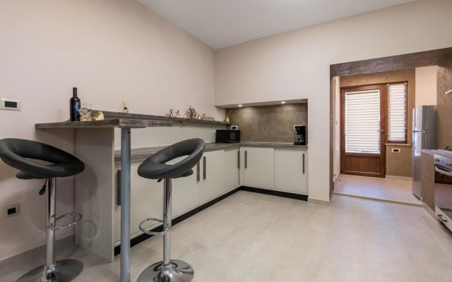 Beautiful Apartment in Rijeka With Wifi and 3 Bedrooms