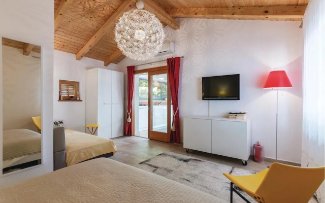 Awesome Home in Fazana With Wifi and 1 Bedrooms