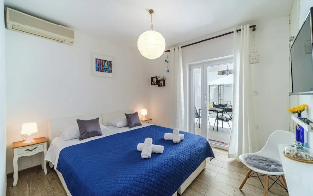 Rooms Ana