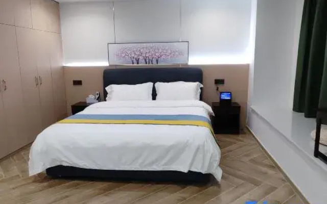 Yijie Hotel