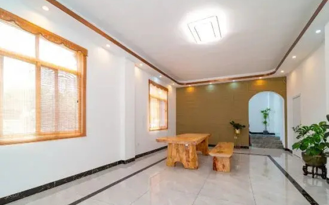 Xiyue Meiting Homestay (Beihai Laojie Beibu Gulf Square Branch)
