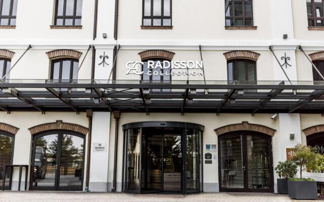 Radisson Collection Hotel, Old Mill Belgrade вид на фасад