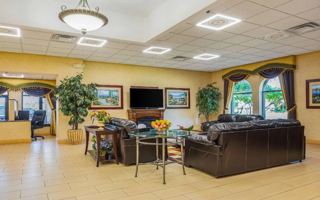 Quality Inn And Suites Coldwater Area