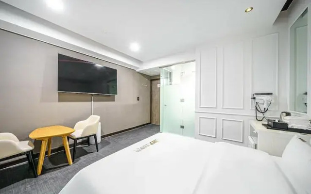 Gwangju Hanam MVP Business Hotel