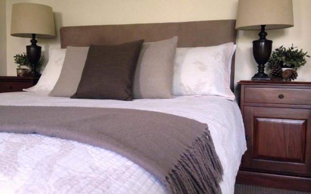 Отель Jacaranda House Bed & Breakfast Австралия, Брисбен - отзывы, цены и фото номеров - забронировать отель Jacaranda House Bed & Breakfast онлайн комната для гостей