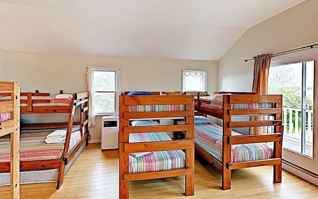 Oceanview Buzzards Bay Getaway by RedAwning