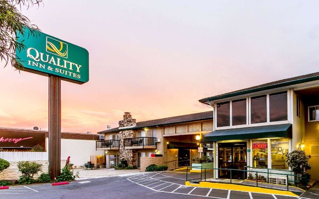 Отель Quality Inn & Suites Silicon Valley США, Санта-Клара - отзывы, цены и фото номеров - забронировать отель Quality Inn & Suites Silicon Valley онлайн вид на фасад