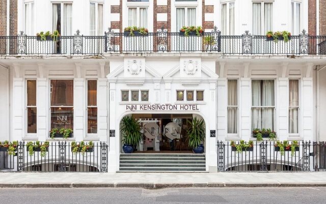 Avni Kensington Hotel вид на фасад