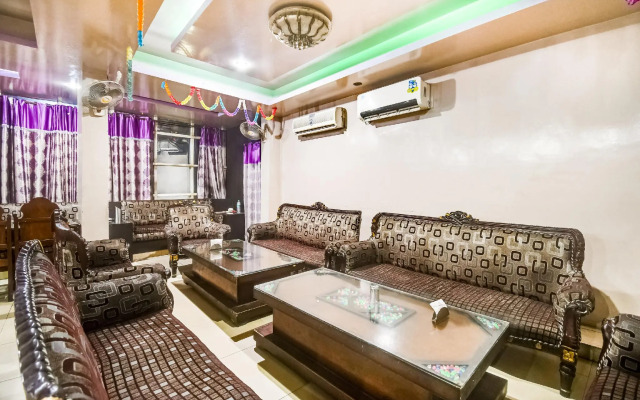 OYO 69611 Hotel Mannat