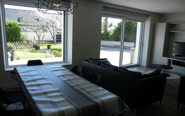 Modern Holiday Home in Concarneau With Terrace