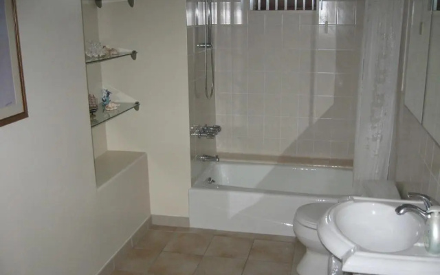 Americana Luxury Apartments
