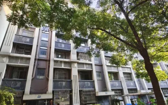 Nanjing Yailon Apartment