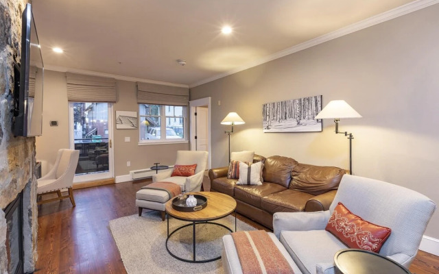 River Club 102 2 Bedroom Condo by Alpine Lodging Telluride