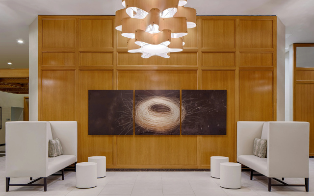 DoubleTree by Hilton Hotel Houston - Greenway Plaza
