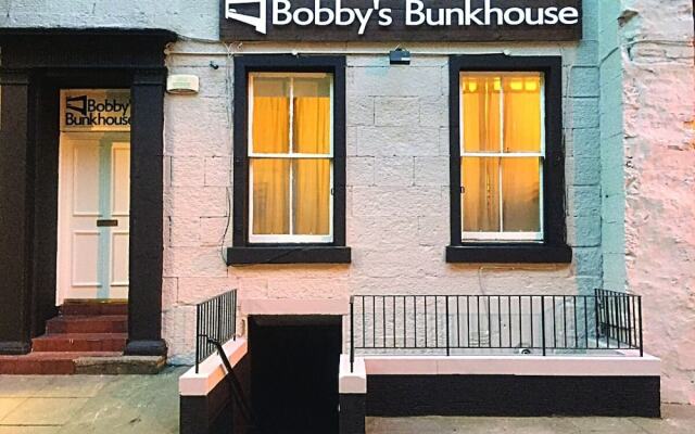 Отель Bobby's Bunkhouse - Hostel Великобритания, Эдинбург - отзывы, цены и фото номеров - забронировать отель Bobby's Bunkhouse - Hostel онлайн вид на фасад