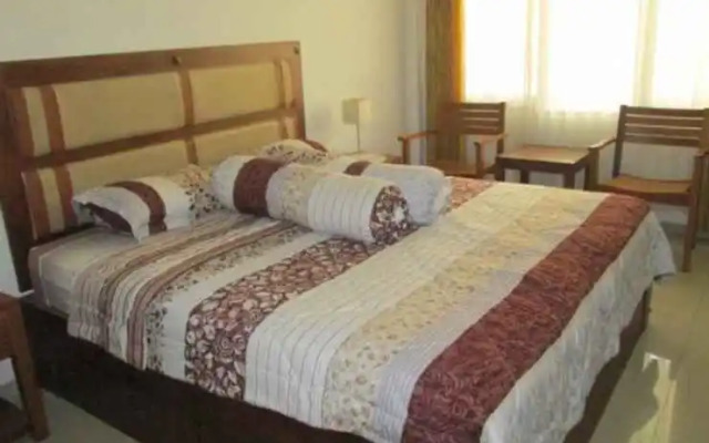 Guest House Eboni Madiun