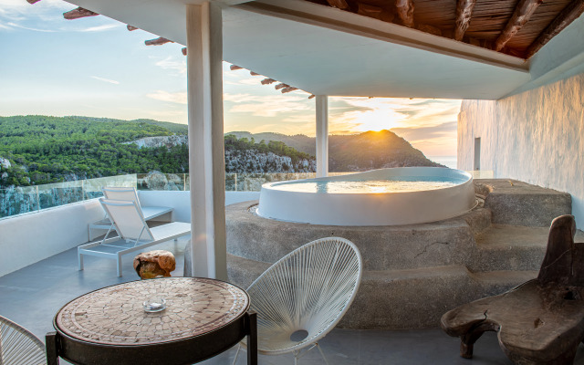 Отель Hacienda Na Xamena, Ibiza