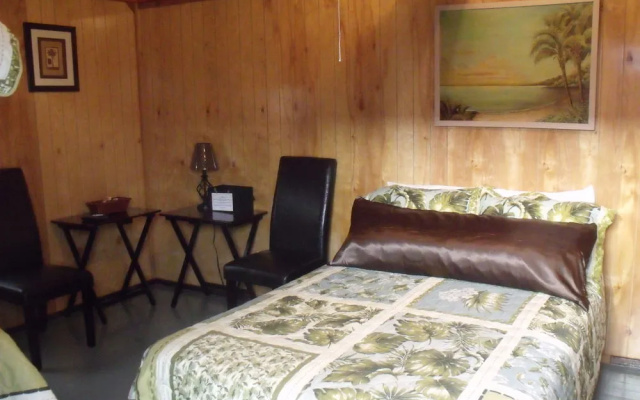 Millers World Glades Haven Cozy Cabins Resort