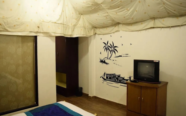 The Aravali Tent Resort