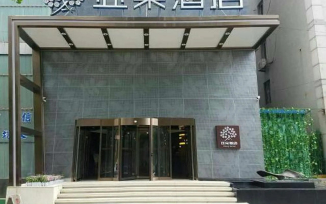 hotelImage