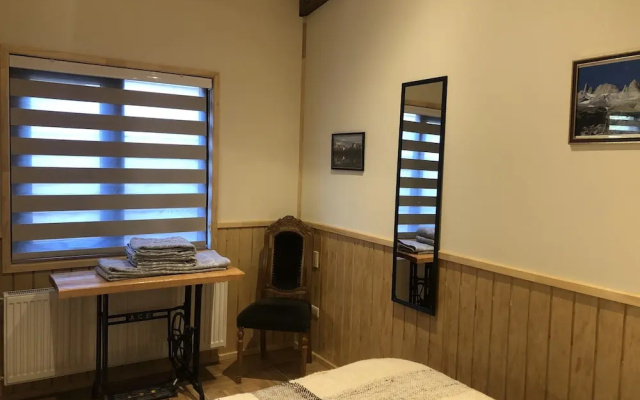 Magellanicus Rustic Suites