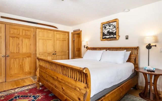 Willows #1704 by Summit County Mountain Retreats