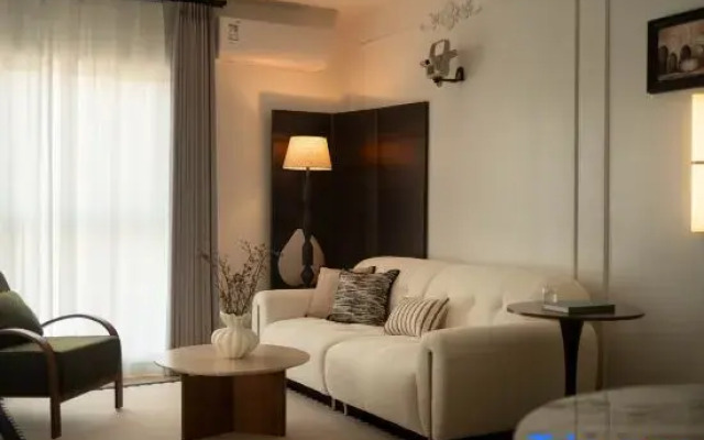 Sanshi Riverside Suite Homestay (IFS Guojin Center Pozijie)