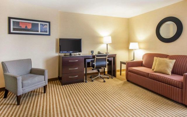 Comfort Suites Wenatchee Gateway