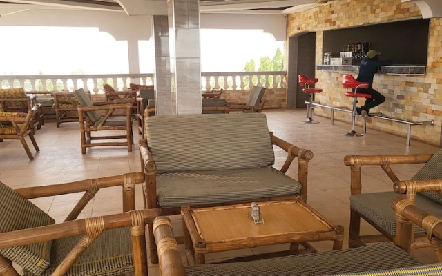 Ruks Hotel