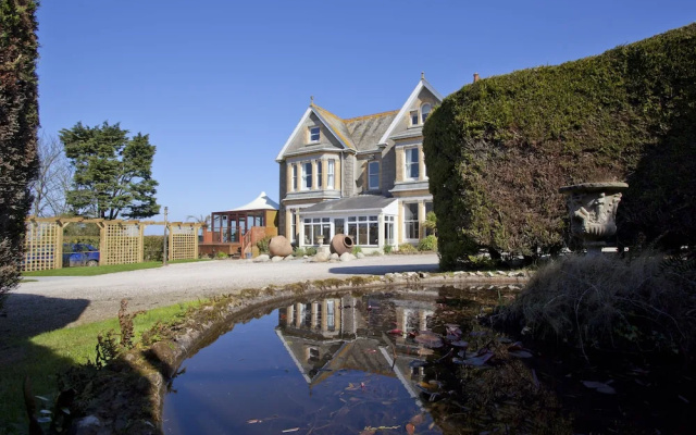 The Longcross Hotel Restaurant & Gardens